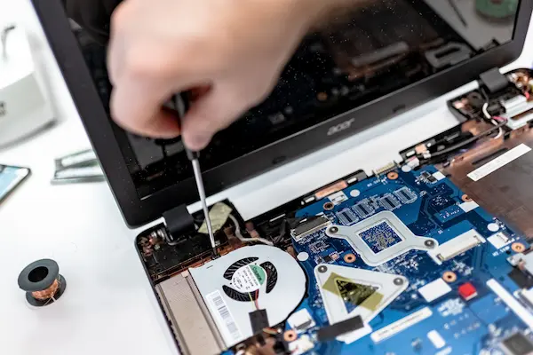 reparar pc portátil